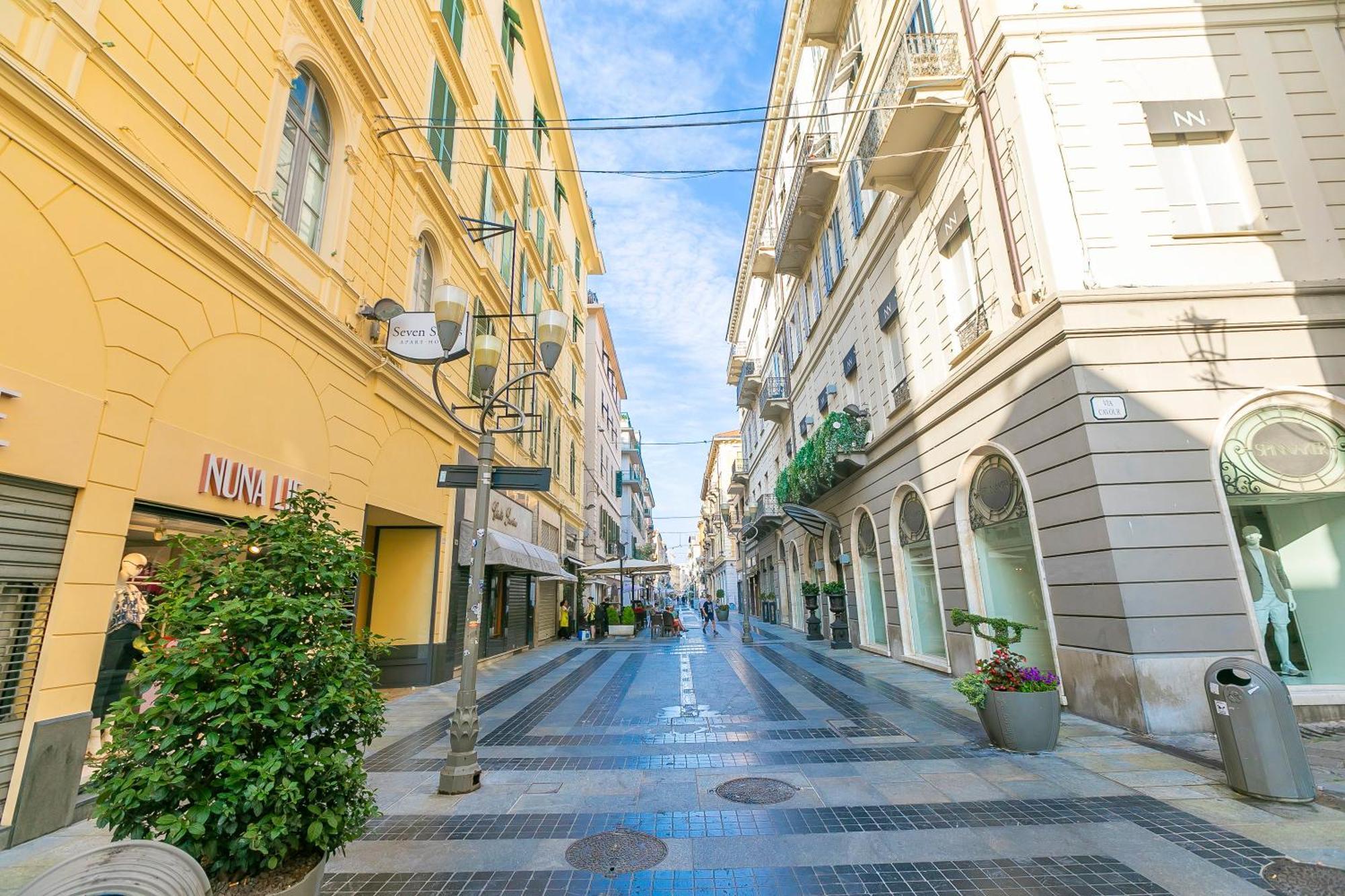 Seven Suites Apartments - Via Matteotti 178 ซานเรโม ภายนอก รูปภาพ